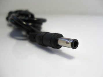Кабель DC с разъемом 5,5*3,0 1,5m для зарядного устройства Samsung 45W 65W 90W